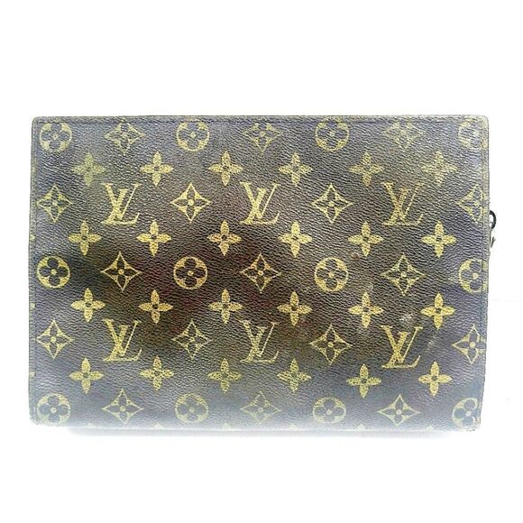 Louis Vuitton Leather Clutch Bag - Picture 1 of 5